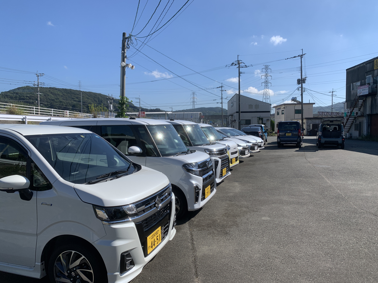 ユー自動車の販売展示場