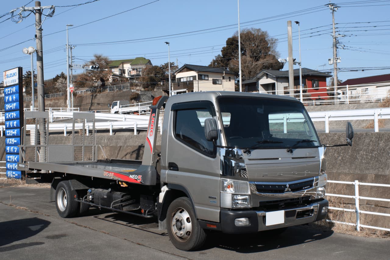 ユー自動車が所有する積載車